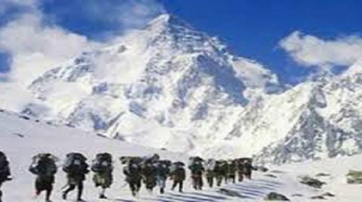 छोटा कैलाश हवाई यात्रा पर सरकार का अड़ंगा 1 Hello Uttarakhand News »