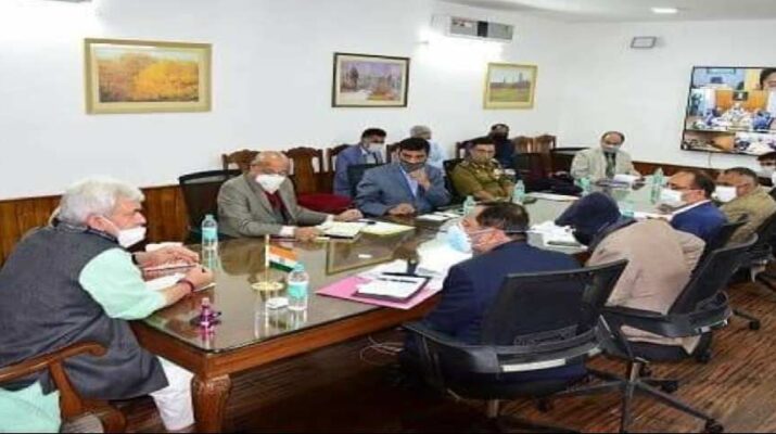 Jammu & Kashmir: Lt Governor reviewed winter preparedness, Asks Officers to be responsive and take comprehensive measures to minimize the difficulties of common people 1 Hello Uttarakhand News »