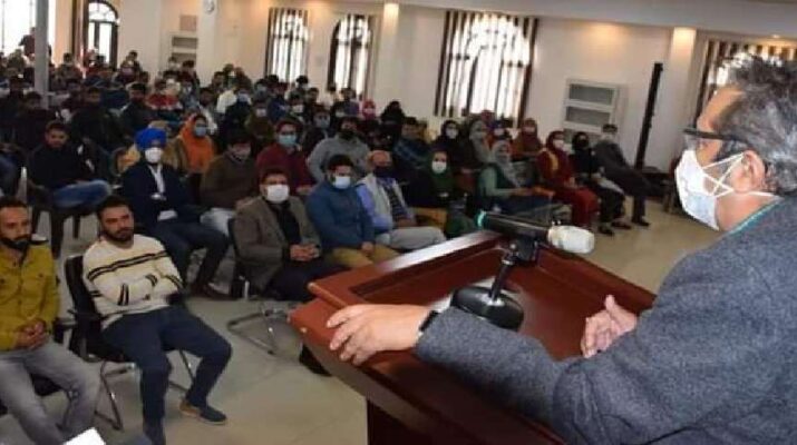 J&K: Govt committed towards youth oriented policies, entrepreneurship: Advisor Baseer Khan, Distributed cheques among 141 aspiring entrepreneurs at JKEDI 1 Hello Uttarakhand News »